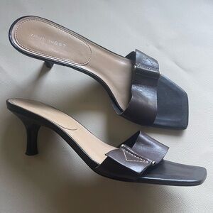 Nine West Dark Brown Kitten Heels